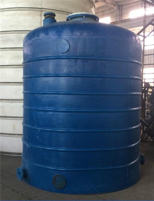 不同尺寸的防腐儲(chǔ)罐怎么應(yīng)該去選擇對(duì)應(yīng)的升降機(jī)？